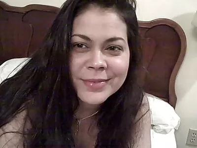 ಉದ್ಯೋಗಿ ಪ್ರಯೋಜನಗಳು W/ Eva Karera